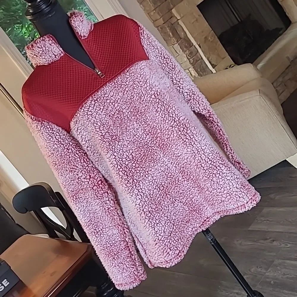 Athletic works sz LG(12-14) sweatshirt